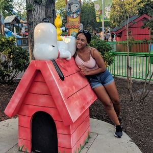 Meet your Posher, Anissa